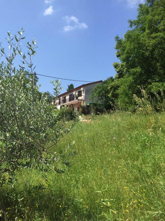 Apartment Dedo, Salara Farmhouse Koper Luaran gambar